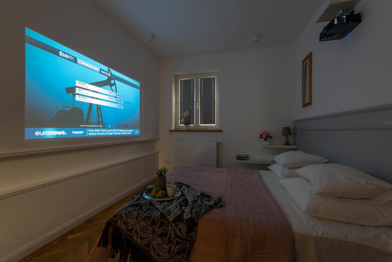 P&O Home Cinema Apartment Zakroczymska Varsovia Exterior foto